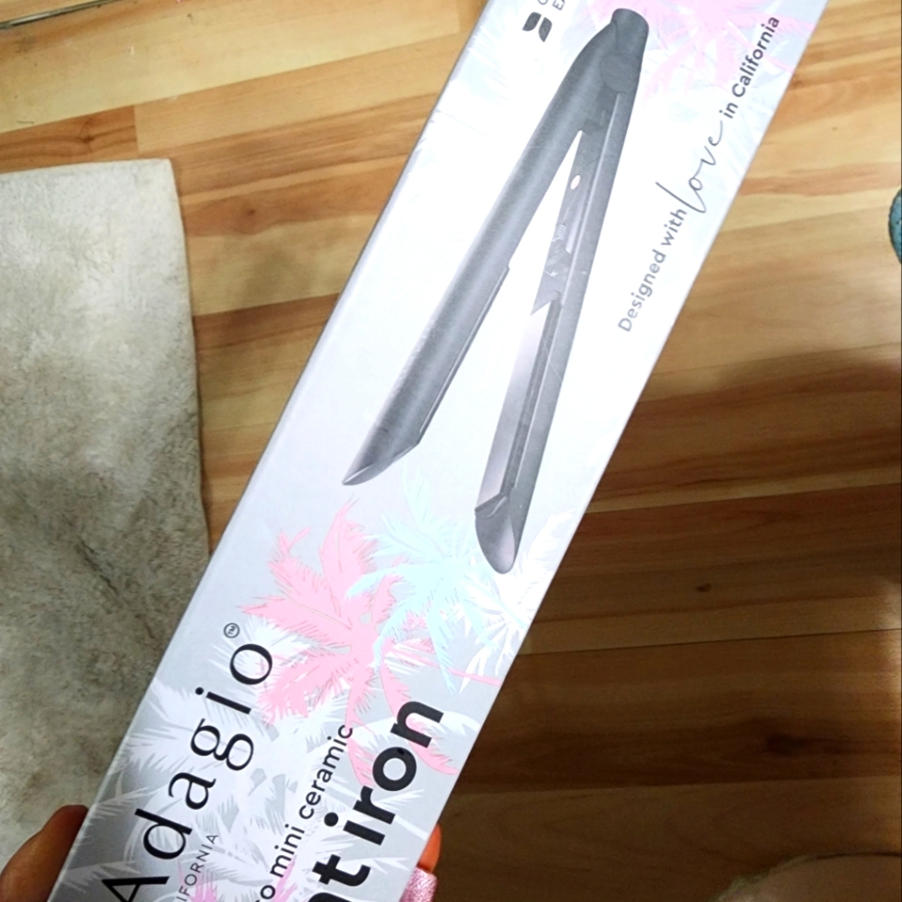 Flat iron brand new in box